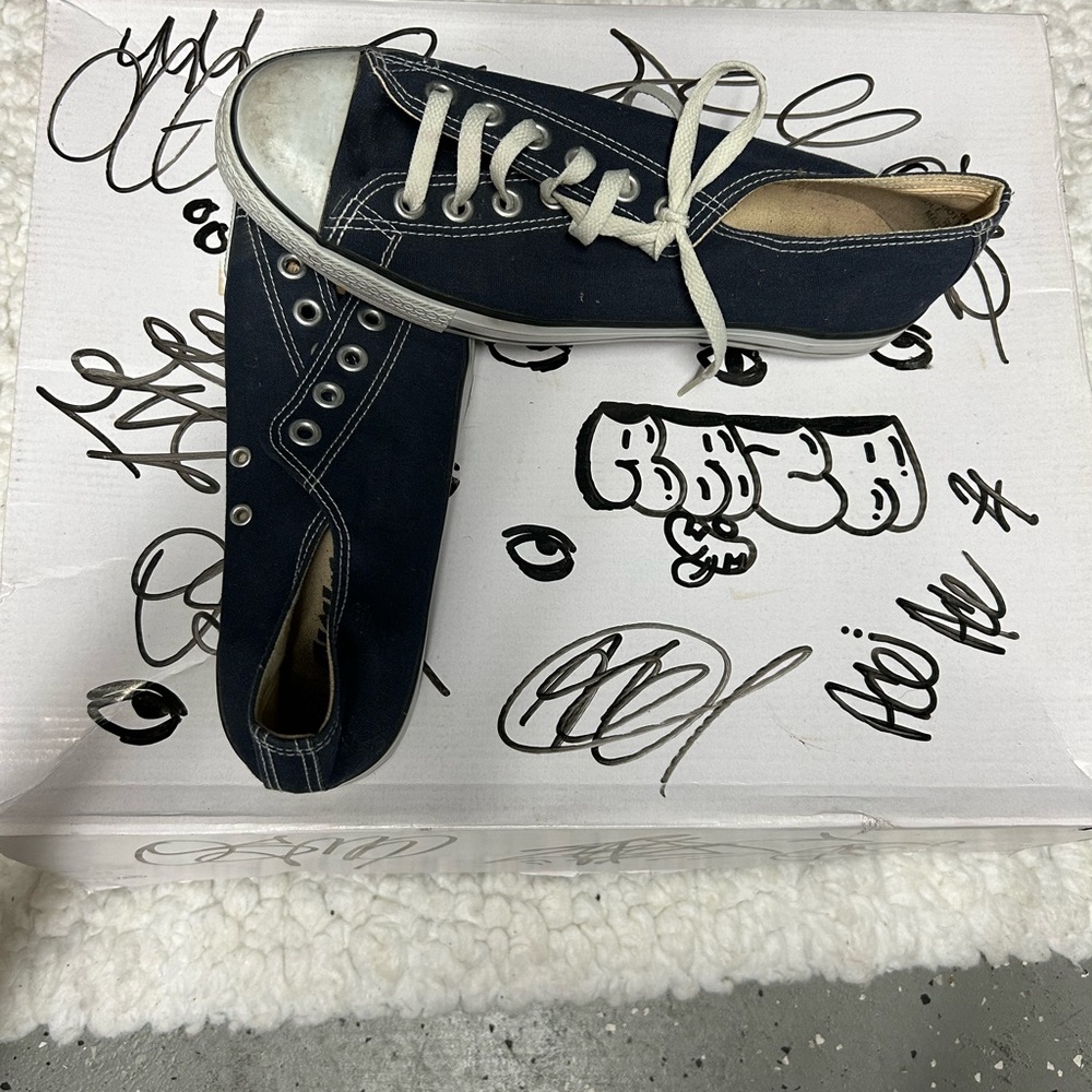 2000s akuma shoes